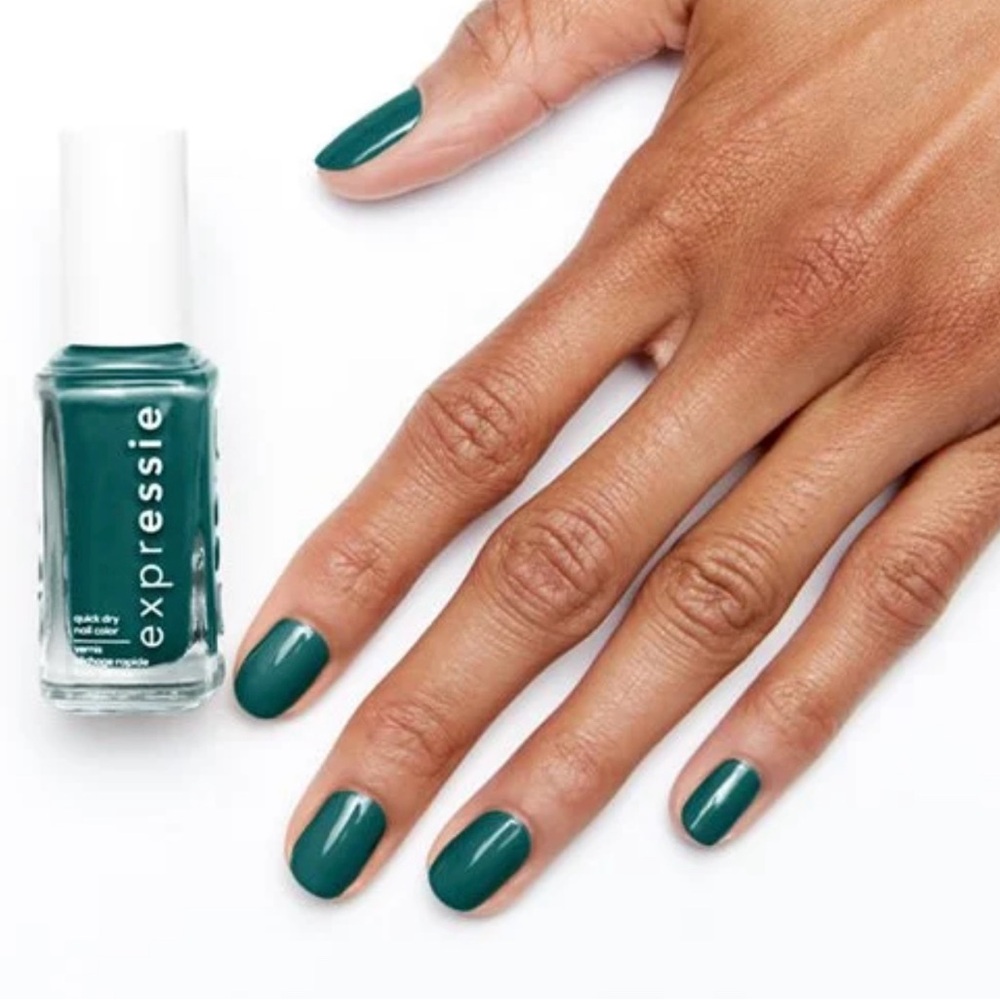 New essie expressie nail polish #339 streetwear n’ tear